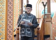 Nuzulul Qur’an di Masjid Agung, Wawali Indra Ajak Warga Kembali ke Nilai Al-Qur’an