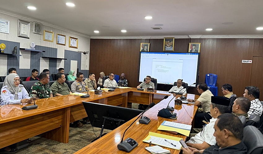 Sekda Ismail Tekankan Kebersihan Pasca Lebaran, Pedagang Wajib Siapkan Karung Sampah