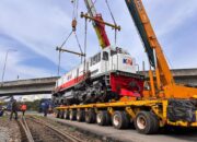 KAI Logistik Distribusikan 4 Lokomotif Hidrolik untuk Perkuat Kesiapan Operasional Angkutan Lebaran