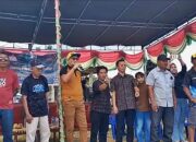 Buka Lomba Perahu di Pentadu Barat, Wabup Lahmuddin Usul Lomba Menyelam Tanpa Alat