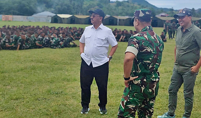 Kunjungi Boalemo, Pangdam XIII/Merdeka Temui Prajurit Batalyon dan Cek Hunian Sementara