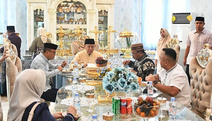 Hadiri Open House Idulfitri, Bupati Rum Pimpin Rombongan Pemkab Boalemo ke Pemprov Gorontalo