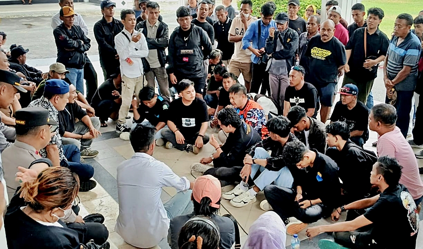 Aksi Gabungan Desak Kebijakan untuk Penambang Tradisional di Gorontalo