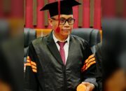 Dari Lapangan ke Disertasi_ Sophian Rahmola Raih Gelar Doktor, Bongkar Masalah Data Pemilih