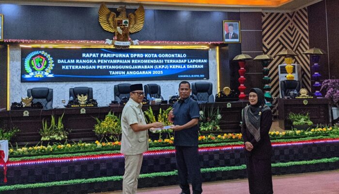 Rapat Paripurna DPRD Kota Gorontalo Soroti Lonjakan Sampah, Capai 90 Ton per Hari