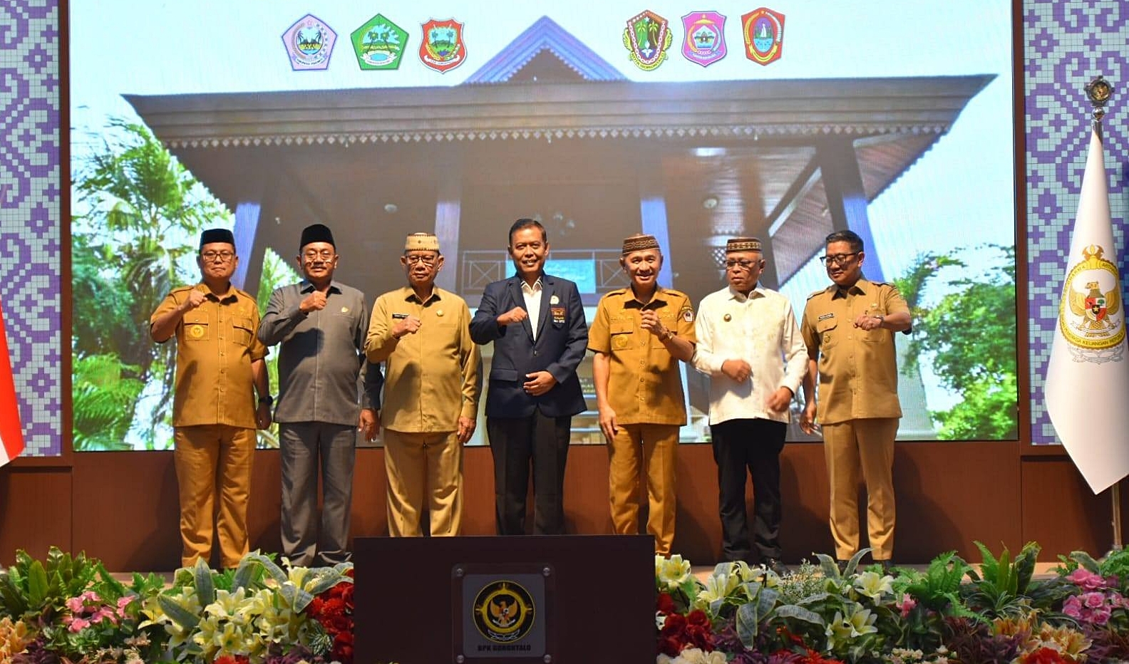Serahkan LKPD 2025 ke BPK, Bupati Boalemo Tegaskan Komitmen Transparansi Keuangan
