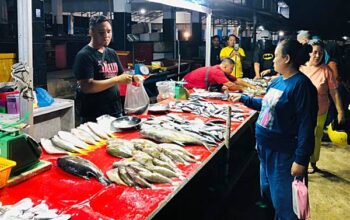 Cuaca Buruk Pengaruhi Pasokan, Harga Sejumlah Jenis Ikan di Gorontalo Berfluktuasi