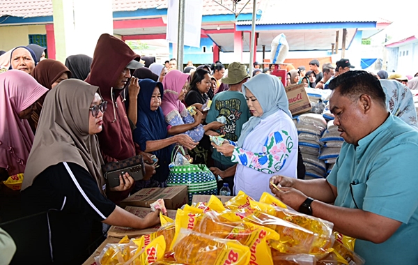 Harga Pangan Melonjak, Pemprov Gorontalo Hadirkan Pasar Murah untuk Warga Taluditi