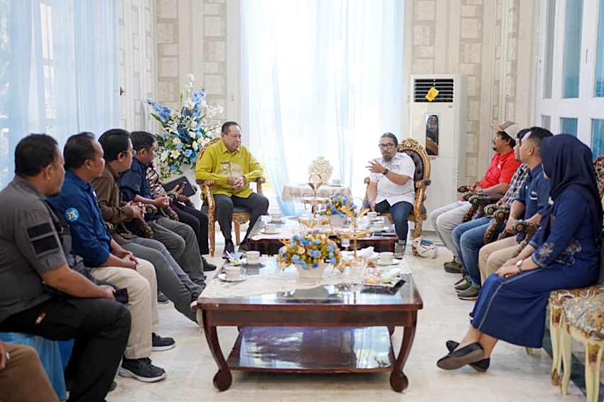 Libatkan Pelajar dan Mahasiswa, Gusnar-Idah Dukung Penuh Temu Jurnalis