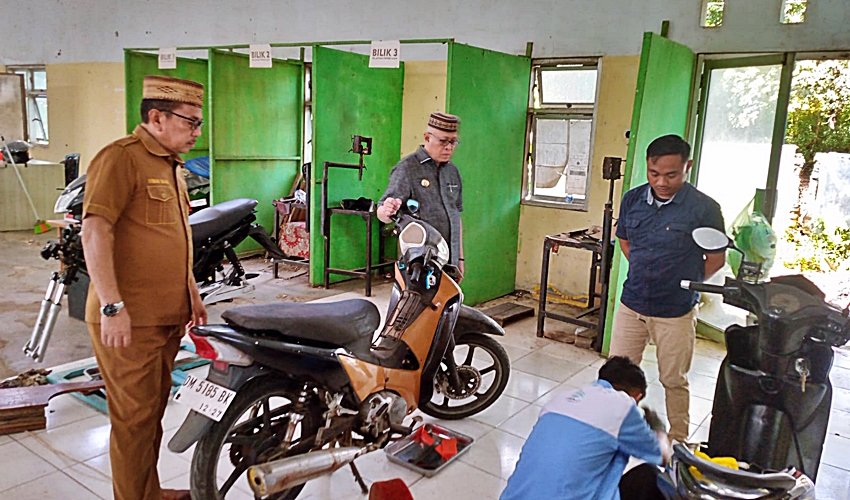Perang Lawan Pengangguran, Bupati Sofyan Genjot Pelatihan Vokasi di BLK Limboto