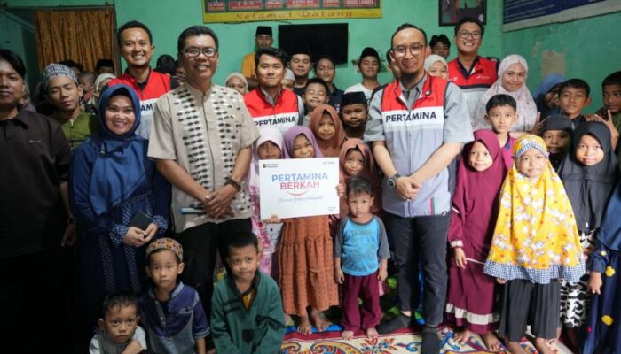Pertamina BERKAH Hadir di Makassar, Anak Yatim di Tallo Terima Dukungan Sosial dan Pendidikan