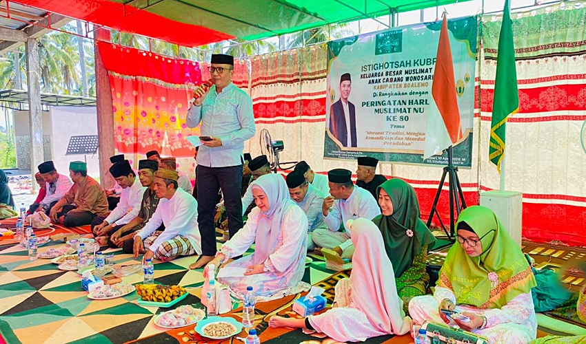 Wabup Lahmudin Hadiri Istighotsah Kubro dan Harlah ke-80 Muslimat NU di Wonosari