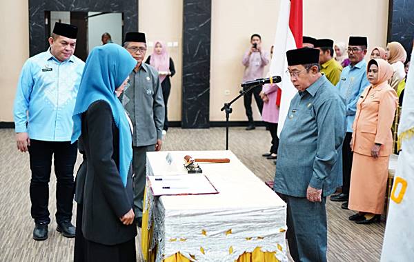 Adhan Tegaskan Tak Ada “Orang Dekat” dalam Pelantikan, Pejabat Diminta Buktikan Kinerja