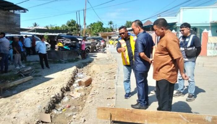 Aleg Telaga Cs Pastikan Pembangunan Jalan Roky Katili Sesuai Perencanaan
