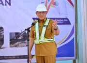 Gubernur Gusnar Ismail Tepati Janji, Perbaikan Jalan Mohiyolo-Lakeya Mulai Dikerjakan