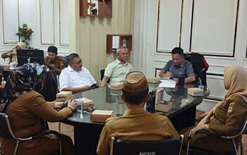 Komisi IV DPRD Kabgor Fasilitasi Penyelesaian Polemik di SDN 15 Tibawa