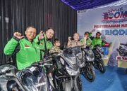 Pertamina Patra Niaga Serahkan 25 Motor untuk Mitra Ojol Pemenang Program BOOM