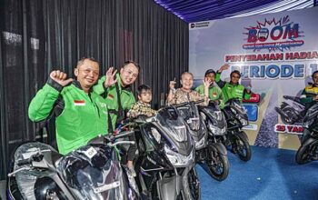 Pertamina Patra Niaga Serahkan 25 Motor untuk Mitra Ojol Pemenang Program BOOM