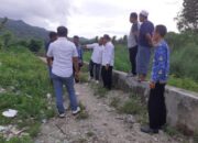 Tak Tunggu Lama, Adhan Respon Keluhan Warga Biawu-Biawao Terkait Eceng Gondok