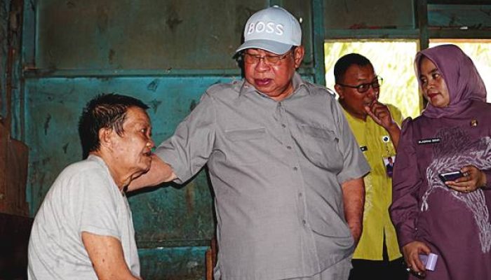 Ada Warga yang Kelaparan, Adhan: Camat dan Lurah Siap-siap Dinonaktifkan