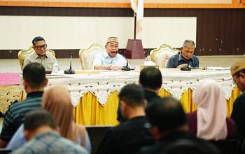 Adhan Instruksikan Waria Dicoret dari Daftar Penerima Bansos