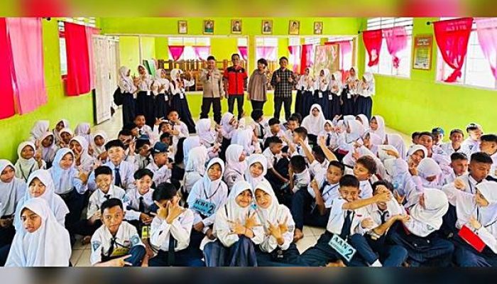Cegah Judol Sejak Dini, Polsek Telaga Edukasi Puluhan Siswa Baru SMPN 1 Talaga Jaya
