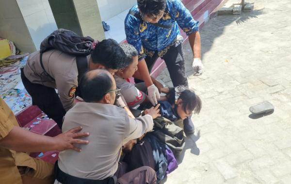 Meresahkan Warga, ODGJ di Mongolato Dievakuasi Polisi