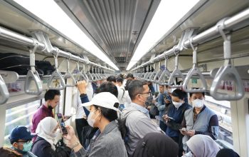 Agar Perjalanan Lebih Nyaman, Ini Tips Menggunakan LRT Jabodebek Saat Jam Sibuk