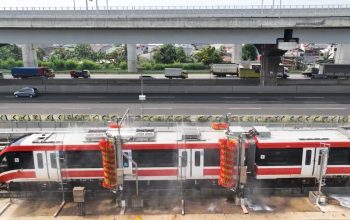 Air Bekas Mencuci Kereta Tidak Langsung Dibuang, Begini Cara LRT Jabodebek Mengolahnya