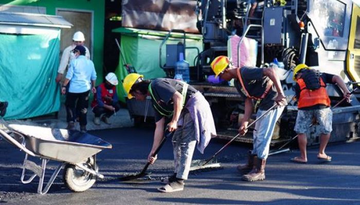 Aleg Dekot Apresiasi Pemeliharaan Infrastruktur Jalan