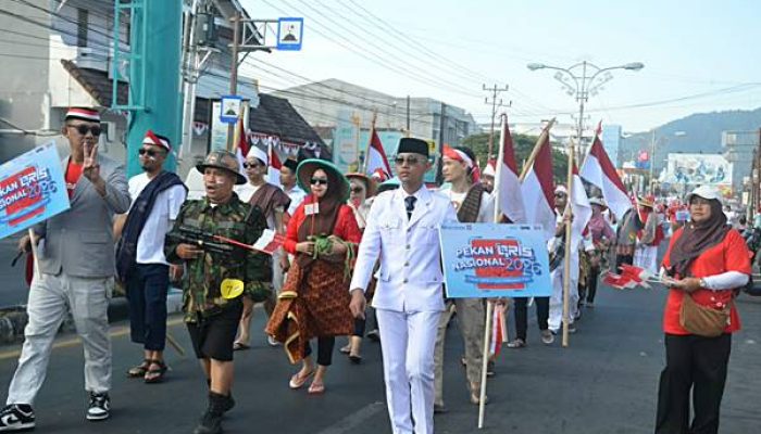 Bapppeda Gorontalo Tampilkan Semangat Perjuangan Lewat Parade Kostum