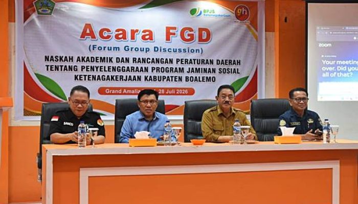 Bupati Rum Dorong Perda Jaminan Sosial untuk Lindungi Pekerja Rentan