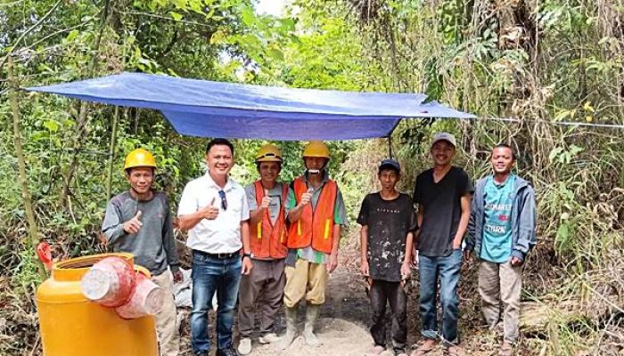 Jalan Tani Muara Bone Dikebut, Rizki Huntoyungo Kawal Akses Petani