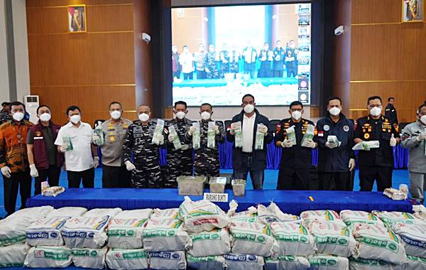 Narkoba Seberat 1,3 Ton Disita di Perairan Kepri