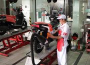 Oli Diragukan Keasliannya_ Jangan Tunggu Mesin Rusak, Segera Periksa Motor di AHASS