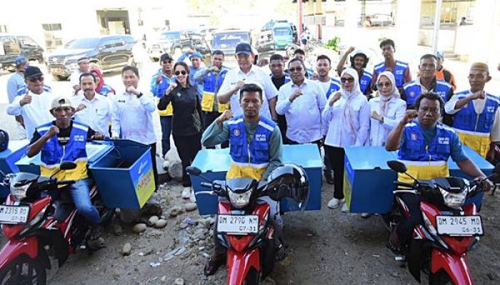 Pemprov Gorontalo Salurkan Bantuan Perikanan, 500 Nelayan Dapat Perlindungan BPJS