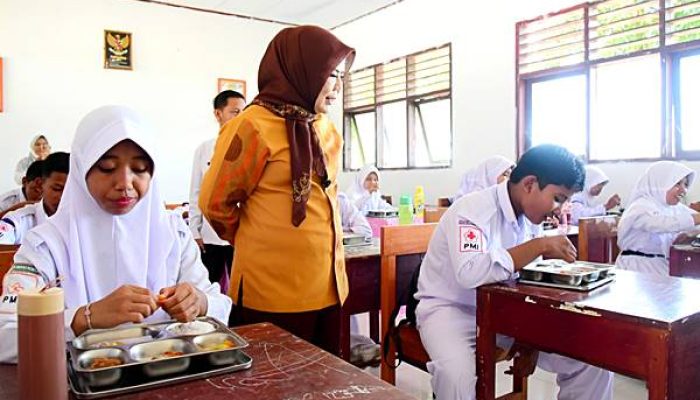 Pesan Tegas Wagub Idah ke Pengelola SPPG: Tak Ada Toleransi untuk Pelanggaran