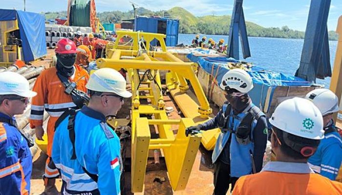 Terangi Pulau Dudepo, PLN Berhasil Energize Kabel Laut 20 kV Sepanjang 1,86 Kilometer