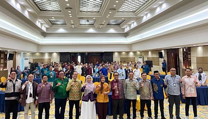 Wagub Idah Ajak ISEI Perkuat Kolaborasi Bangun Ekonomi Daerah