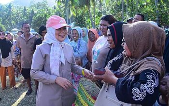 Wagub Idah Bawa Pasar Murah Bersubsidi ke Biluhu, 1.000 Warga Terbantu
