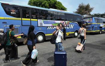 FLOQ Hadirkan Program Community Bus, Bawa Komunitas Kripto ke Coinfest Asia 2026 di Bali