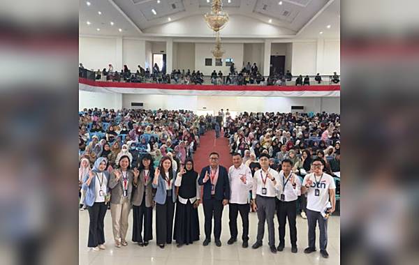 1.613 Mahasiswa UNG Dapat Buku Tabungan KIP Kuliah, BTN Siapkan Kejutan Laptop hingga Gadget