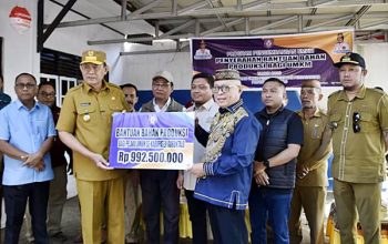 397 UMKM Kabgor Dapat Bantuan, Sofyan Puhi_ Jadikan Modal untuk Berkembang