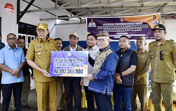 397 UMKM Kabgor Dapat Bantuan, Sofyan Puhi_ Jadikan Modal untuk Berkembang