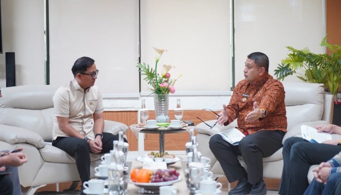 Antrean BBM Mengular, Pemkot Makassar Gandeng Pertamina Patra Niaga Cari Solusi