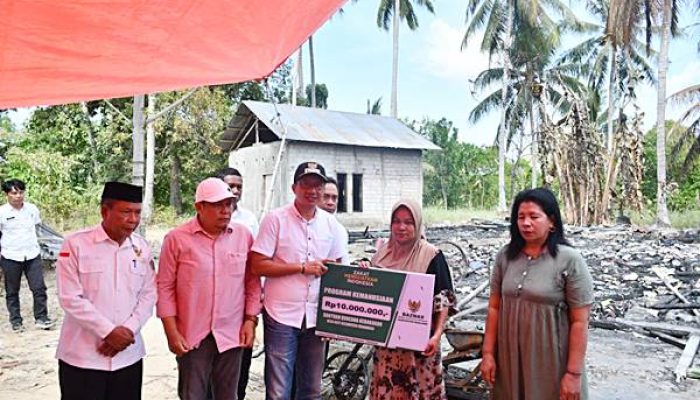 Tiga Keluarga Korban Kebakaran di Buti Terima Santunan Baznas