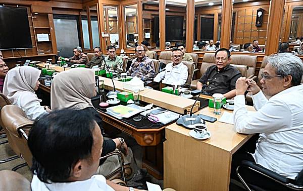 Bareng Deprov dan Pemkab Bonbol, Pemprov Gorontalo Perjuangkan Jalan Pinogu