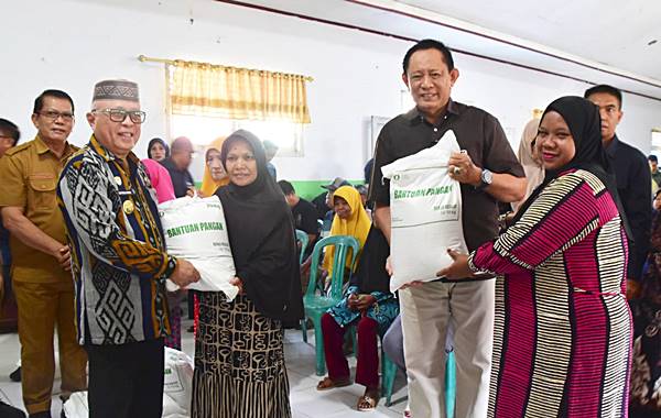 Beras Bantuan Meluas, 68 Ribu KK Dapat Jatah, Sofyan_ Untuk Dapur, Bukan Dijual_