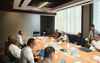 Gubernur Gusnar Pimpin Bupati dan Wabup Temui Dirjen Minerba, Nasib 14 Blok WPR Mulai Terang
