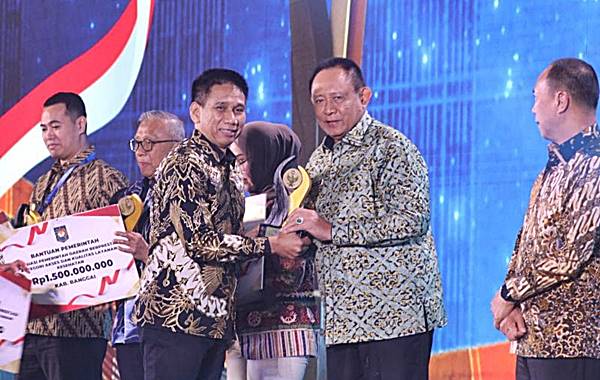 Gusnar Bawa Gorontalo Raih Terbaik I Layanan Kesehatan
